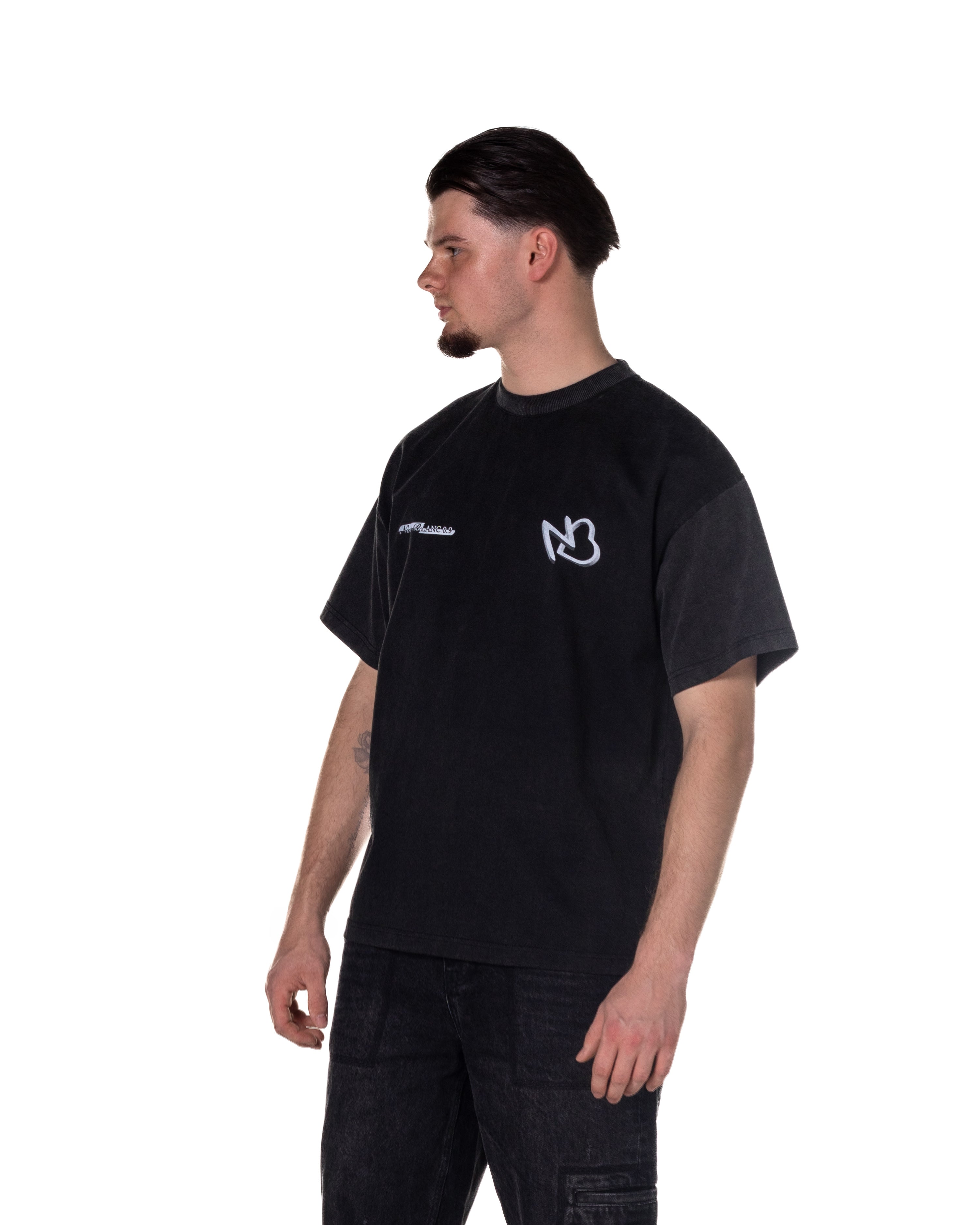 RACE TEE · L'AMOUR NOIR · NOIR BLANC 0.9